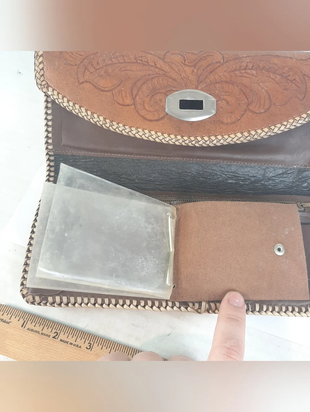 🛍Vintage Hand Tooled Leather Whipstitch Western Tri Fold Floral Wallet TurnLock
